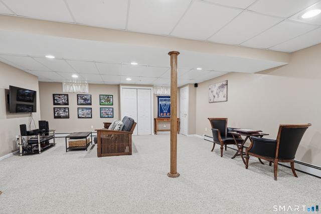 21 Shawnee Lane, Monroe, CT 06468