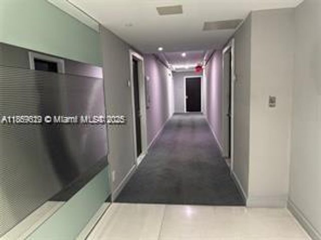 20335 W Country Club Dr 1608, Aventura, FL 33180