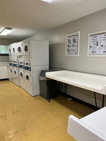 3699 Broadbridge Avenue 132, Stratford, CT 06614