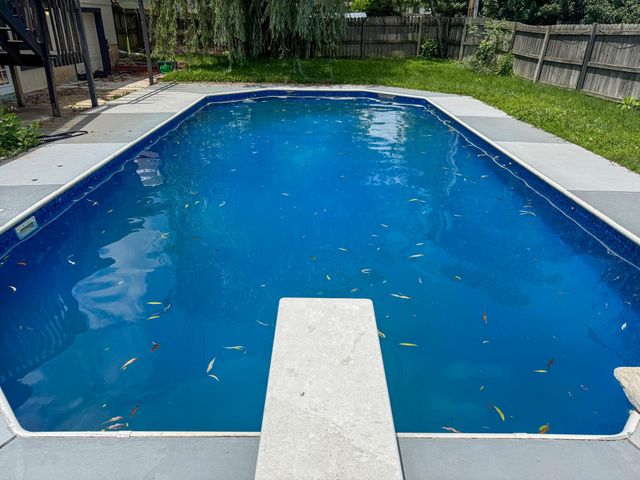 617 E Southeast Hills Court, Nixa, MO 65714