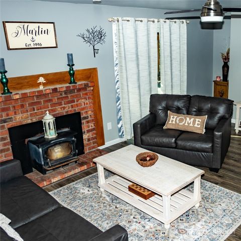 1440 NW Outrigger Loop, Oak Harbor, WA 98277