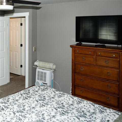 1440 NW Outrigger Loop, Oak Harbor, WA 98277