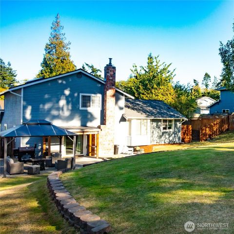 1440 NW Outrigger Loop, Oak Harbor, WA 98277