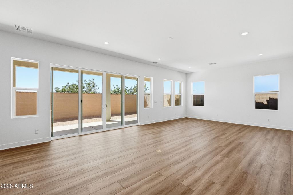 Image 100 of property listing at 17767 W WHITEFISH Drive, Surprise, AZ 85388