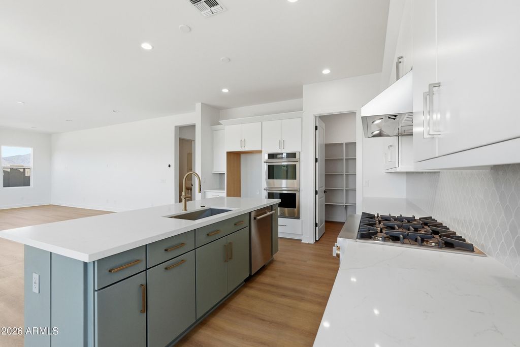 Image 107 of property listing at 17767 W WHITEFISH Drive, Surprise, AZ 85388