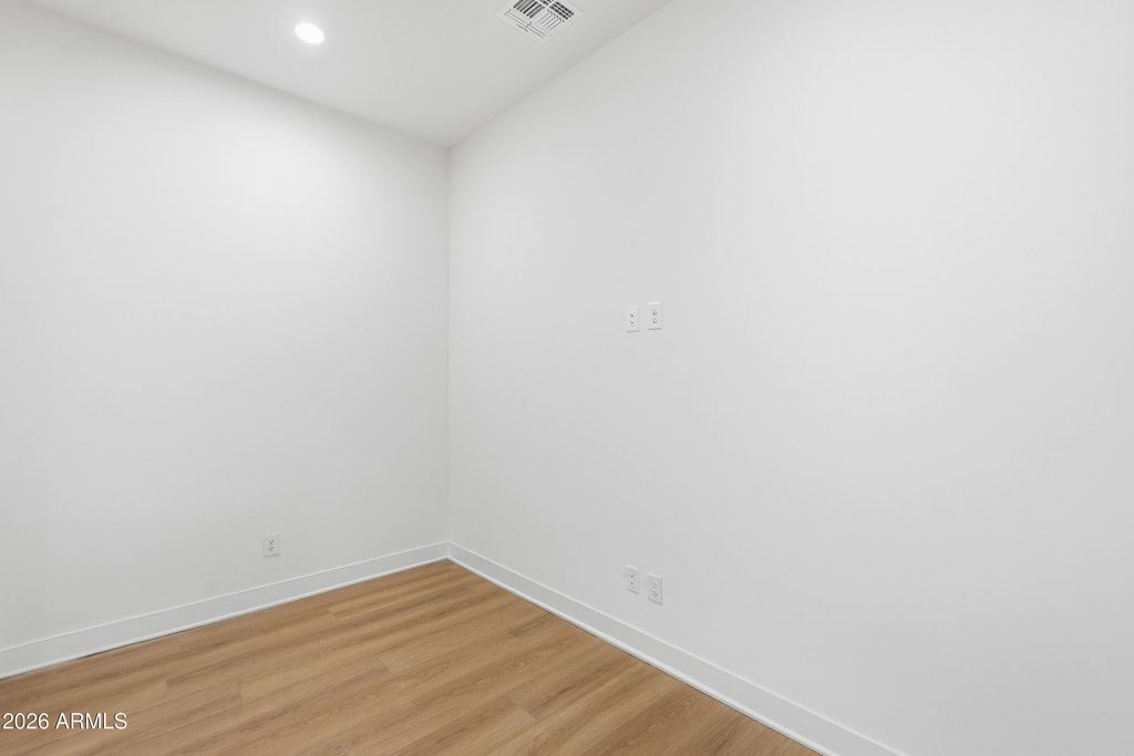 Image 109 of property listing at 17767 W WHITEFISH Drive, Surprise, AZ 85388