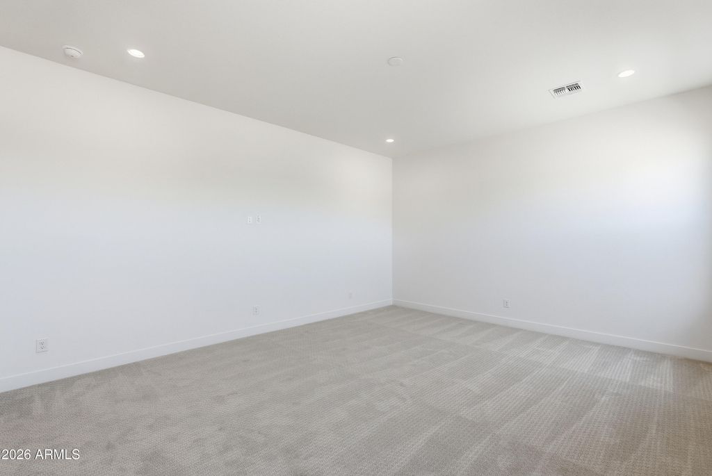 Image 115 of property listing at 17767 W WHITEFISH Drive, Surprise, AZ 85388