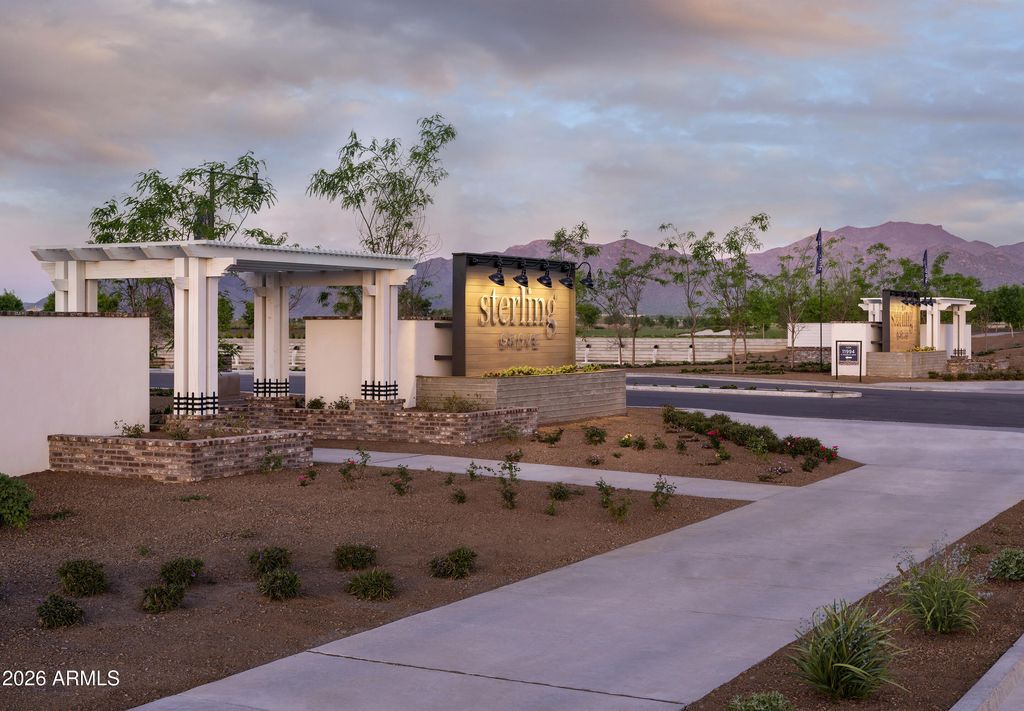 Image 43 of property listing at 17767 W WHITEFISH Drive, Surprise, AZ 85388