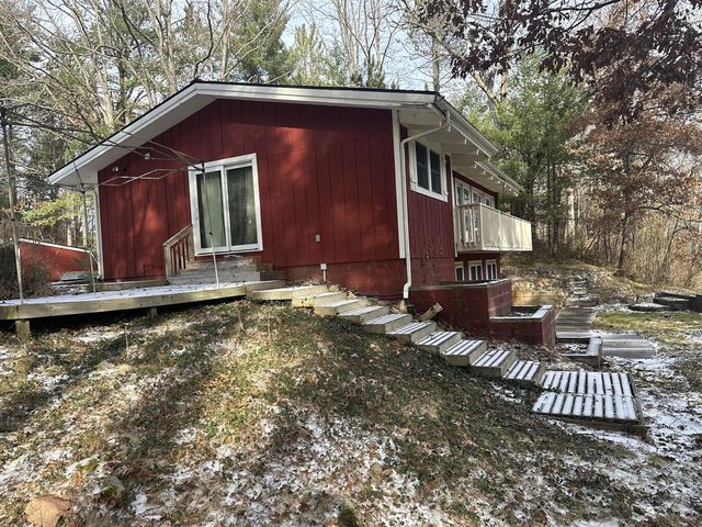 6840 S Riverbend Lane, Baldwin, MI 49304