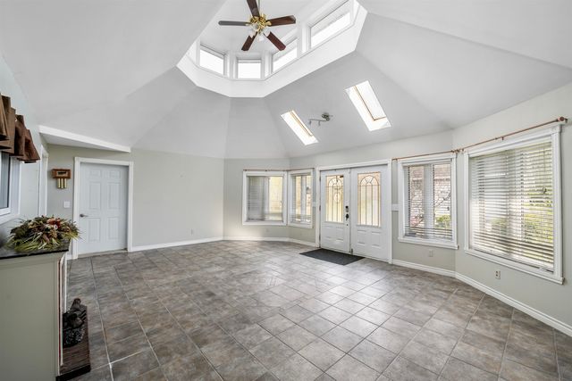 128 Fuller Drive, Canaan, VT 05903
