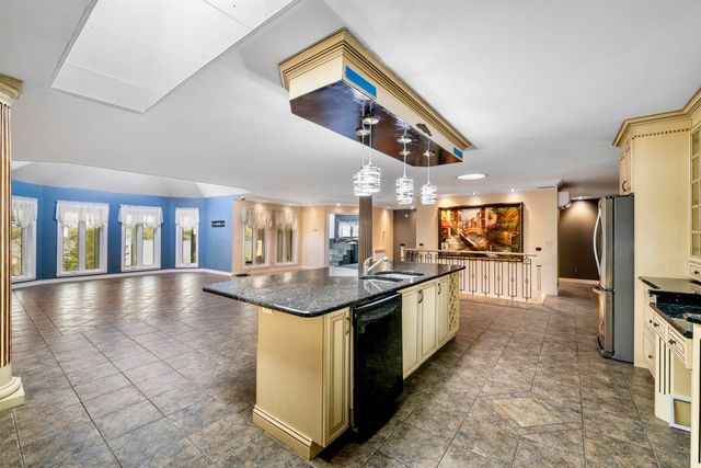 128 Fuller Drive, Canaan, VT 05903