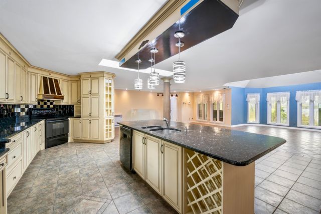 128 Fuller Drive, Canaan, VT 05903