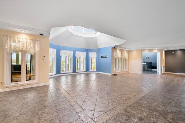 128 Fuller Drive, Canaan, VT 05903