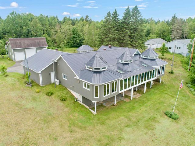 128 Fuller Drive, Canaan, VT 05903