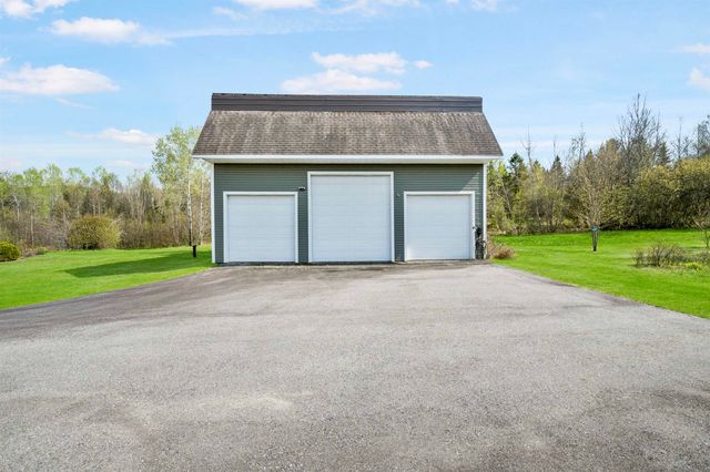128 Fuller Drive, Canaan, VT 05903