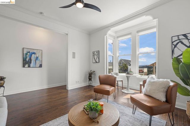 1082 Church ST, San Francisco, CA 94114