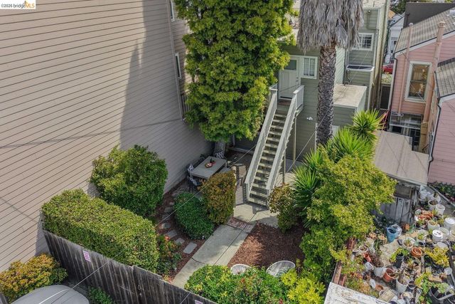 1082 Church ST, San Francisco, CA 94114