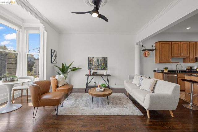 1082 Church ST, San Francisco, CA 94114