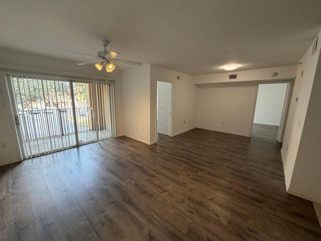 4081 San Marino Boulevard 203, West Palm Beach, FL 33409