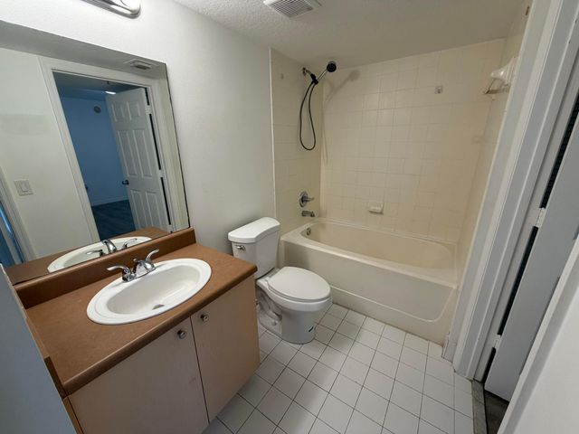 4081 San Marino Boulevard 203, West Palm Beach, FL 33409