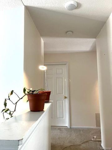 2512 Boulder Lane, Auburn Hills, MI 48326