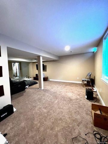 2512 Boulder Lane, Auburn Hills, MI 48326