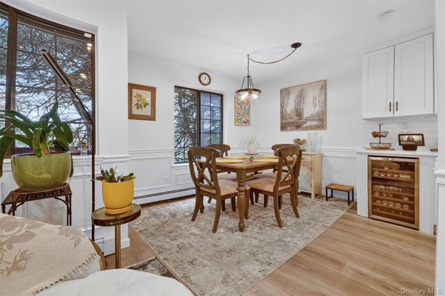 121 Foxwood Circle 121, Mount Kisco, NY 10549