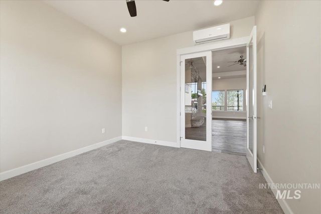 11274 W Royal Ridge Ct, Nampa, ID 83686