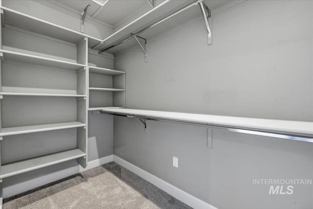 11274 W Royal Ridge Ct, Nampa, ID 83686