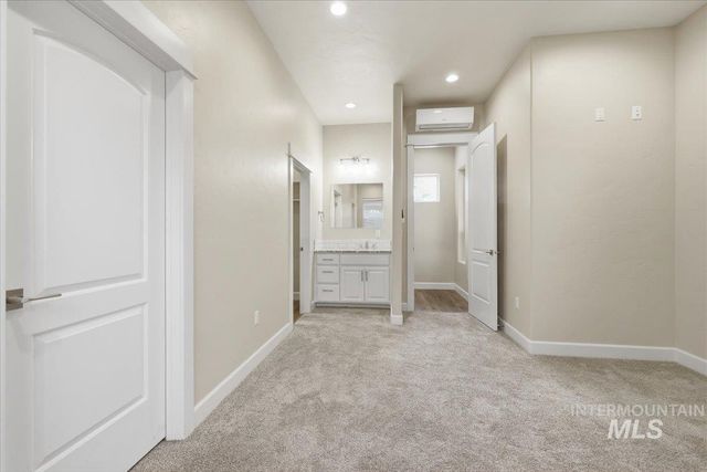 11274 W Royal Ridge Ct, Nampa, ID 83686