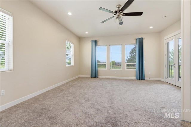 11274 W Royal Ridge Ct, Nampa, ID 83686