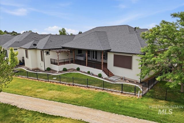 11274 W Royal Ridge Ct, Nampa, ID 83686