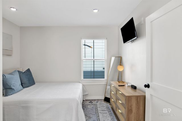 551 Congress Street, Mobile, AL 36603