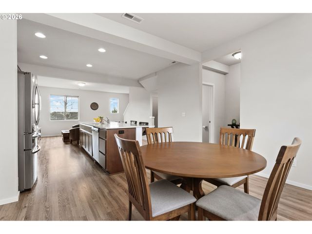 17379 Nw SHACKELFORD Rd, Portland, OR 97229