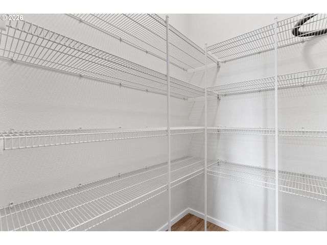 17379 Nw SHACKELFORD Rd, Portland, OR 97229