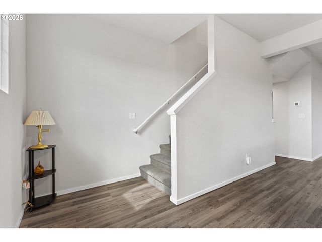 17379 Nw SHACKELFORD Rd, Portland, OR 97229