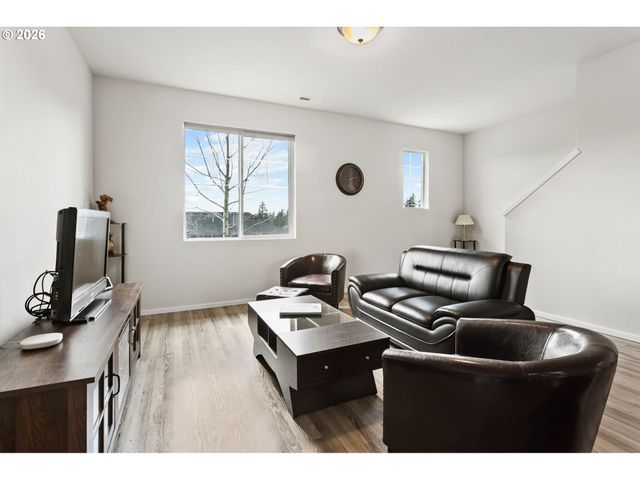 17379 Nw SHACKELFORD Rd, Portland, OR 97229