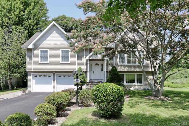 4 Woolf Road, Pomona, NY 10980