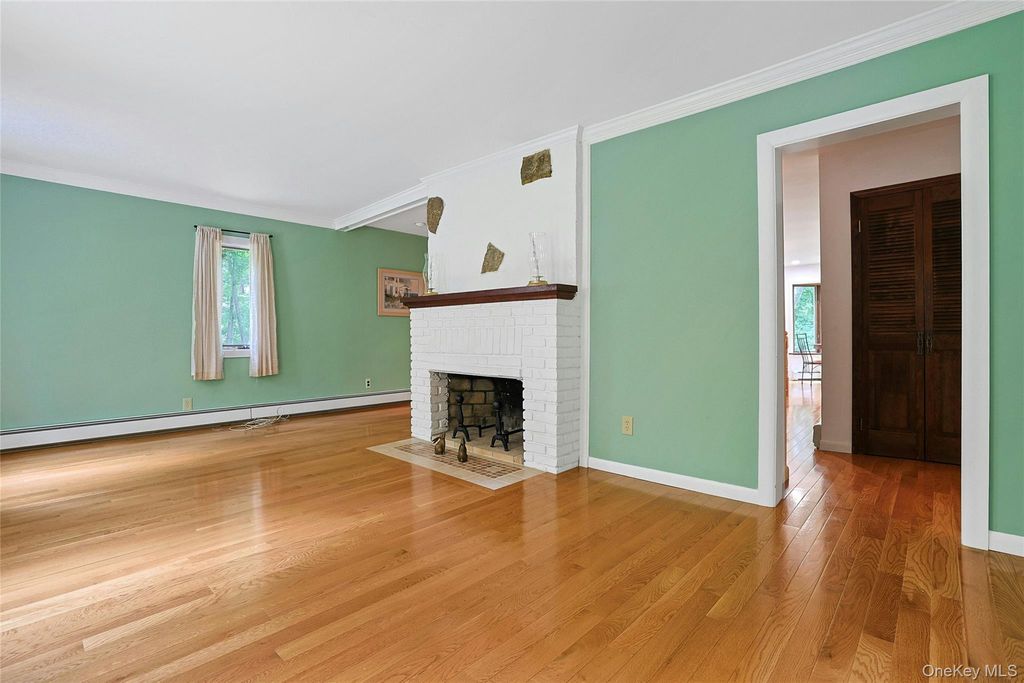 10 Highclere Lane, Valhalla, NY 10595 — photo 5