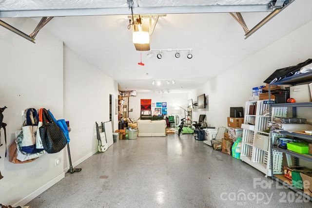 239 N Dotger Avenue, Charlotte, NC 28207
