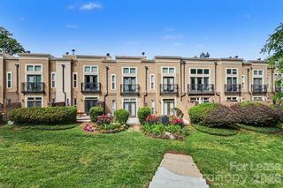 239 N Dotger Avenue, Charlotte, NC 28207