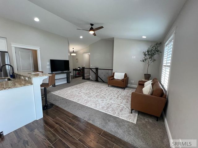 347 Rock Hill Lane, Idaho Falls, ID 83401