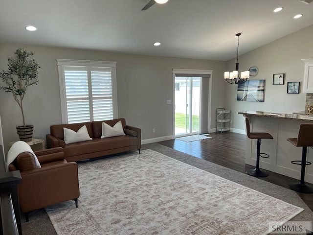 347 Rock Hill Lane, Idaho Falls, ID 83401