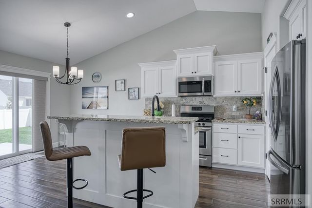 347 Rock Hill Lane, Idaho Falls, ID 83401