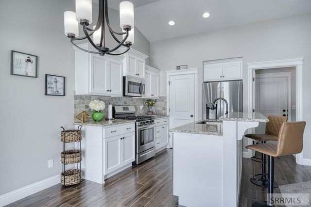 347 Rock Hill Lane, Idaho Falls, ID 83401