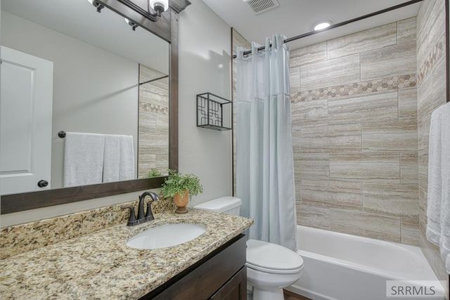 347 Rock Hill Lane, Idaho Falls, ID 83401