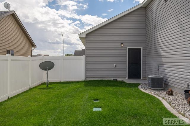 347 Rock Hill Lane, Idaho Falls, ID 83401