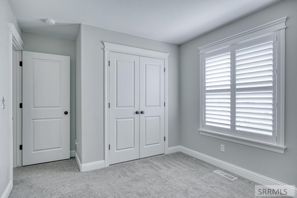 Image 38 of property listing at 347 Rock Hill Lane, Idaho Falls, ID 83401