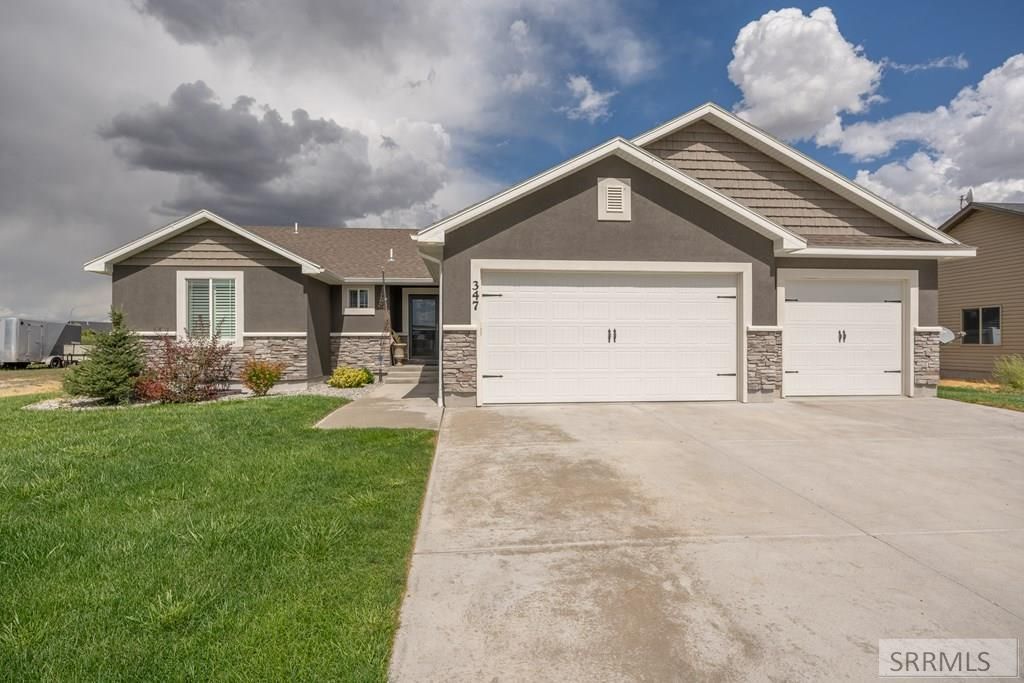 Image 5 of property listing at 347 Rock Hill Lane, Idaho Falls, ID 83401