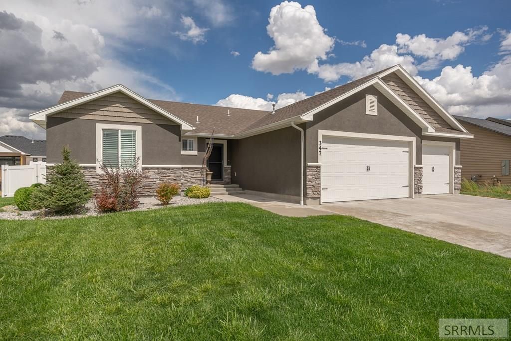 Image 6 of property listing at 347 Rock Hill Lane, Idaho Falls, ID 83401